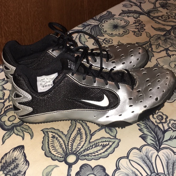 COPY - Track Shoes - Picture 2 of 4